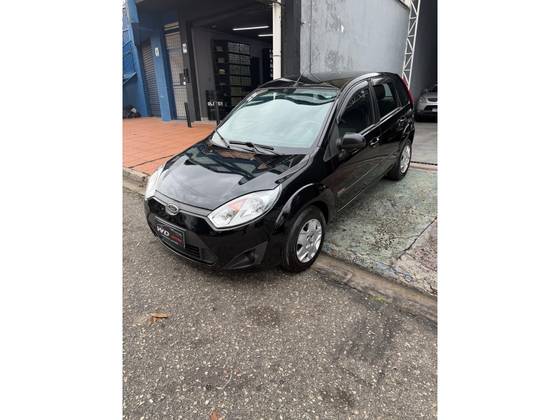 FORD FIESTA 1.6 MPI CLASS HATCH 8V FLEX 4P MANUAL FORD FIESTA 1.6 MPI CLASS HATCH 8V FLEX 4P MANUAL